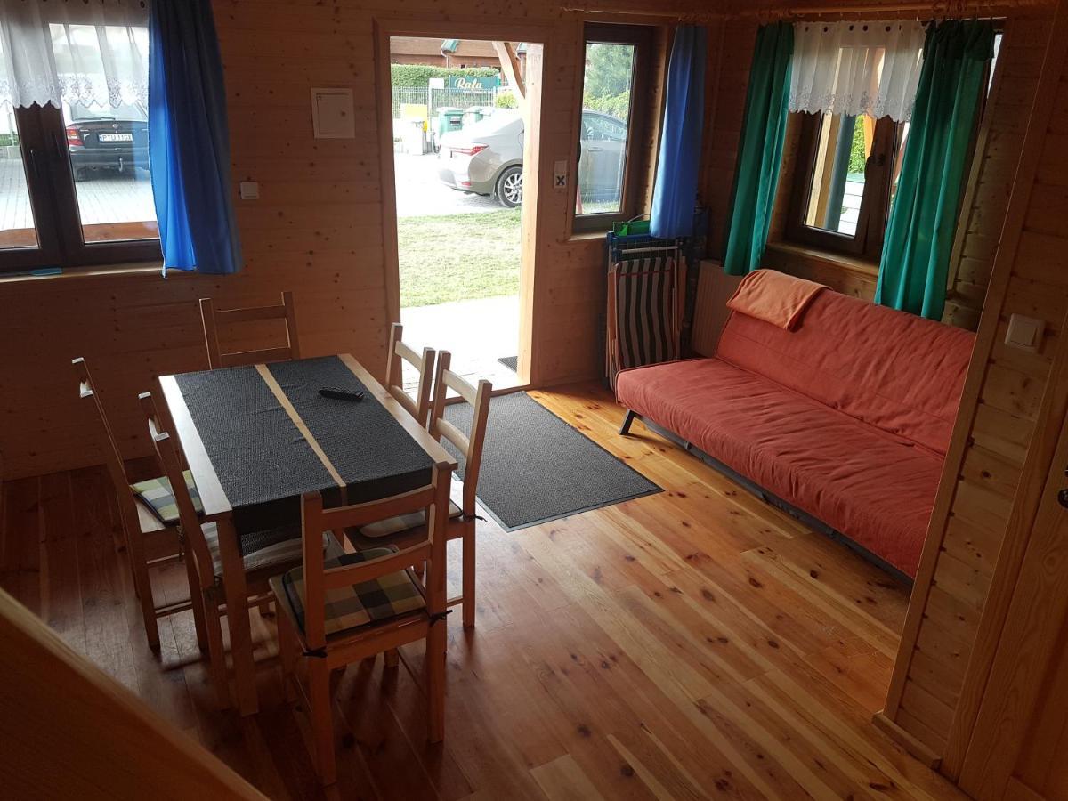 Cztery Pory Roku Villa Sarbinowo Exterior foto